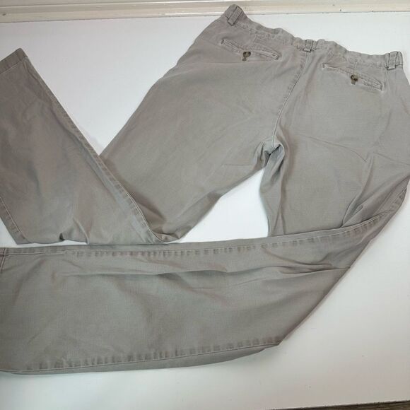 Vineyard Vines Breaker Pants in Khaki Tan Size: 34W x 34L - Picture 4 of 10